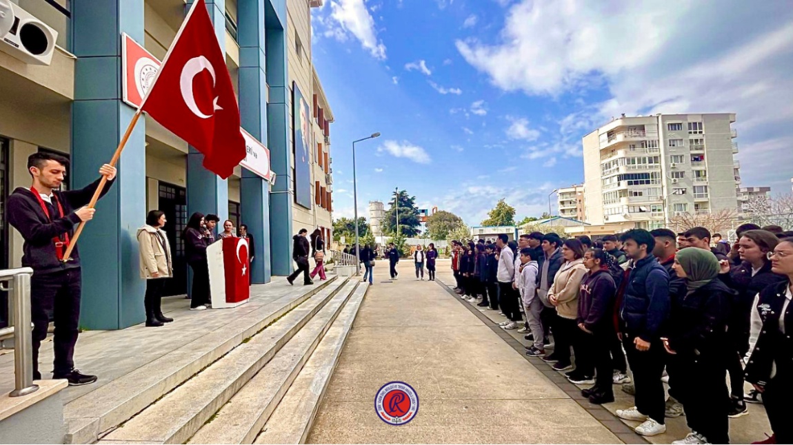 Okulumuzda 12 Mart istiklal Marşı'nın Kabülü ve Mehmet Akif Ersoy'u Anma Günü Kutlama Töreni Yapıldı